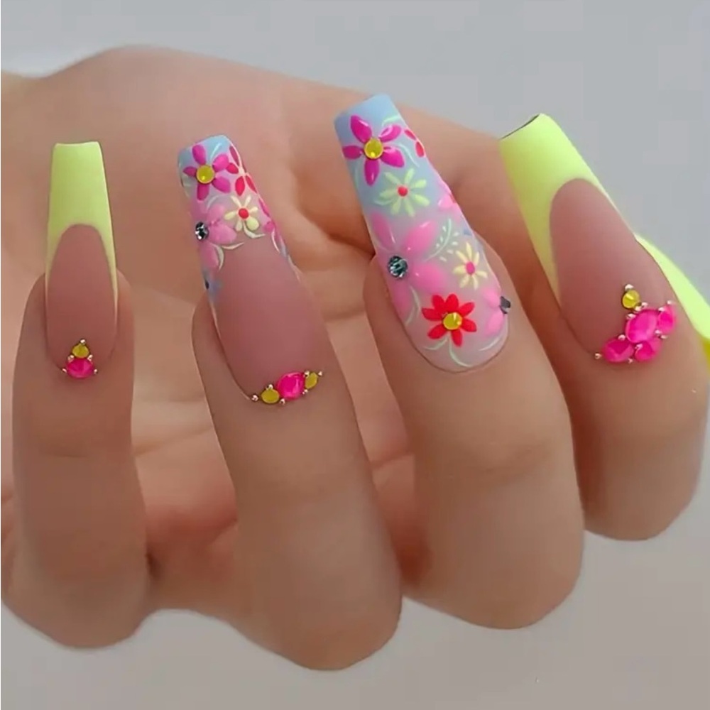 BRAND NEW Press-On Nails